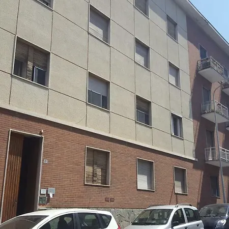 V12 - Alfieri 2a Apartment Novara